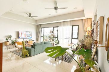 Dianthus @ Tropicana Gardens