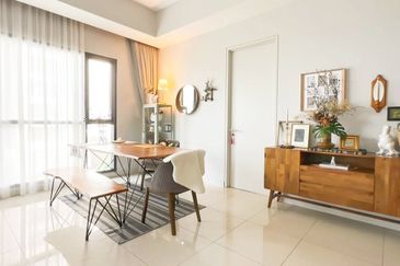 Dianthus @ Tropicana Gardens