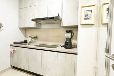 Dianthus @ Tropicana Gardens