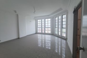 Heritage (Menara Warisan)