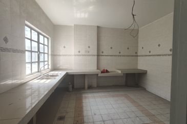 Heritage (Menara Warisan)