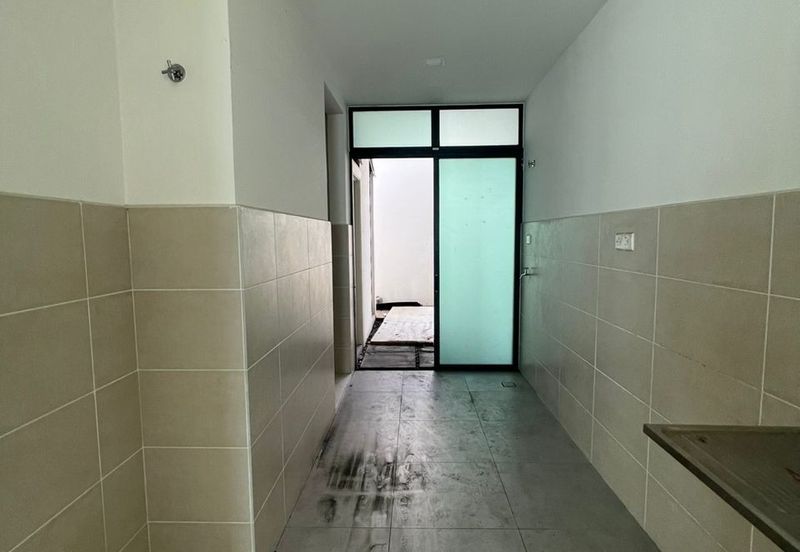 Cyberjaya w 3 sty/4 sty Superlink House, Freehold