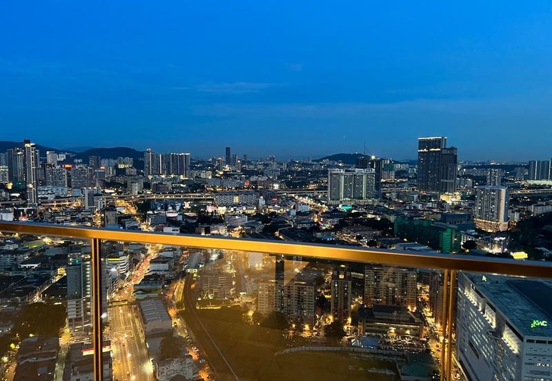 Lucentia Residences @ BBCC