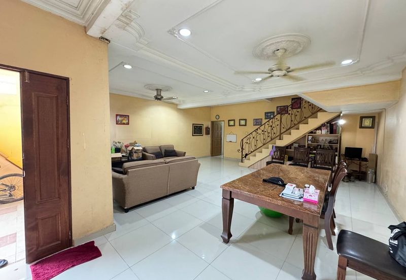 Seksyen 11, Shah Alam