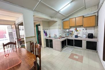 Seksyen 11, Shah Alam