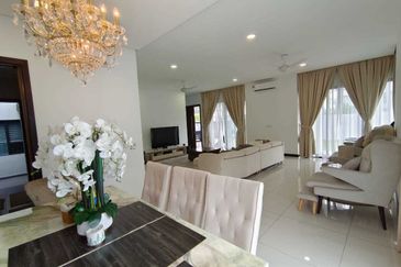 Elmina Tiana Bukit Jelutong 