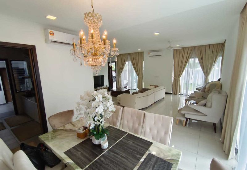 Elmina Tiana Bukit Jelutong 