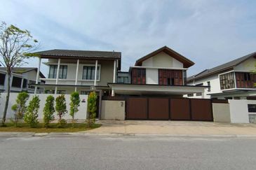 Elmina Tiana Bukit Jelutong 