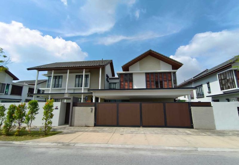 Elmina Tiana Bukit Jelutong 