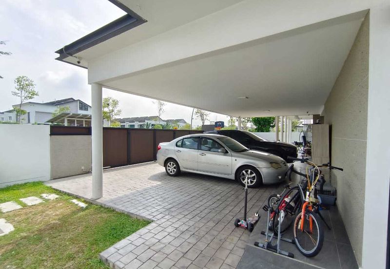 Elmina Tiana Bukit Jelutong 