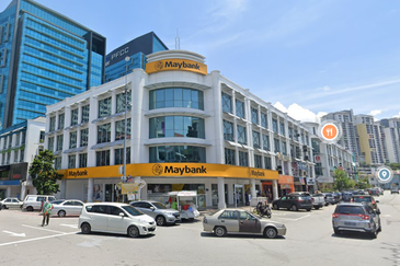 Ground Floor Shop Bandar Puteri 1 Puchong Opp Hero Market