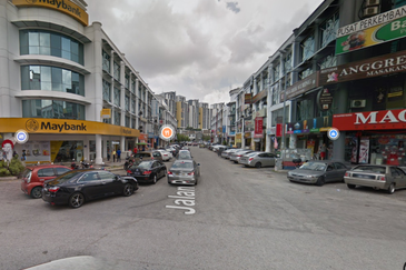 Ground Floor Shop Bandar Puteri 1 Puchong Opp Hero Market