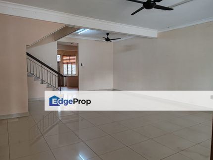 Freehold 22x75 2sty Terace Puchong Utama Pu1, Selangor, Puchong