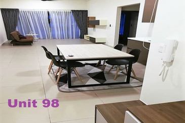 Biji Living (Seventeen Residences)