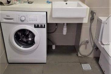 Biji Living (Seventeen Residences)