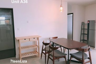 Biji Living (Seventeen Residences)