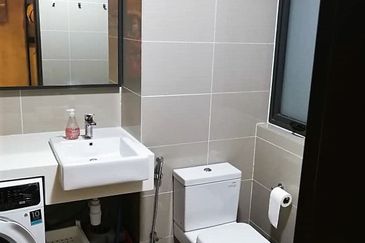 Biji Living (Seventeen Residences)