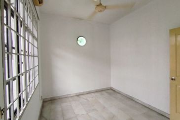 Jalan Bukit Rahman Putra