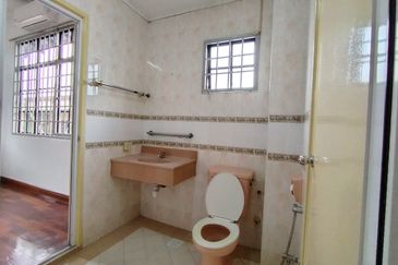 Jalan Bukit Rahman Putra