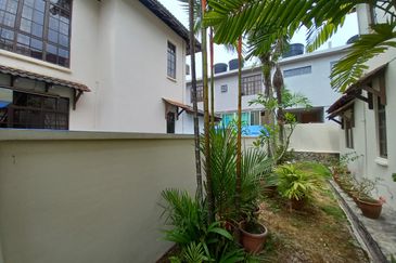 Jalan Bukit Rahman Putra