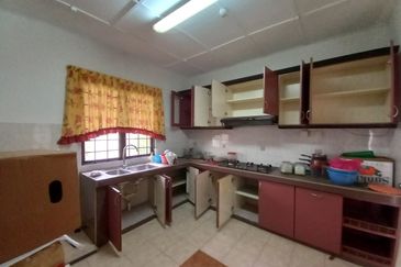 Jalan Bukit Rahman Putra