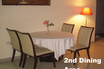 Jaya1 2 mins walk - Sec17, PJ. Home away from home