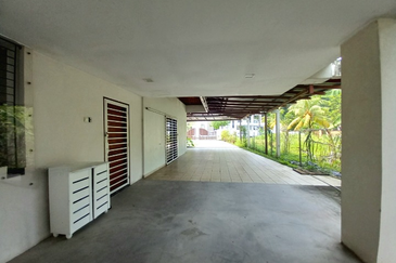 Jalan Bukit Rahman Putra