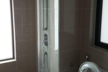 Biji Living (Seventeen Residences)