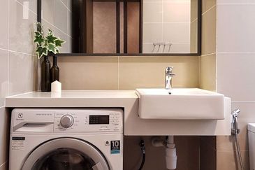 Biji Living (Seventeen Residences)