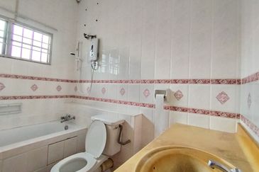 Jalan Bukit Rahman Putra