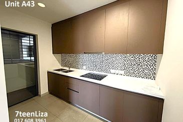 Biji Living (Seventeen Residences)