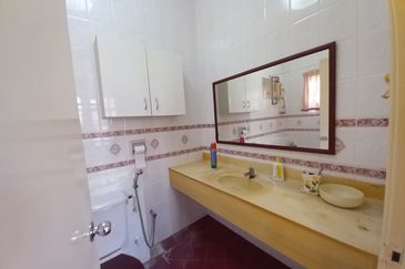 Jalan Bukit Rahman Putra