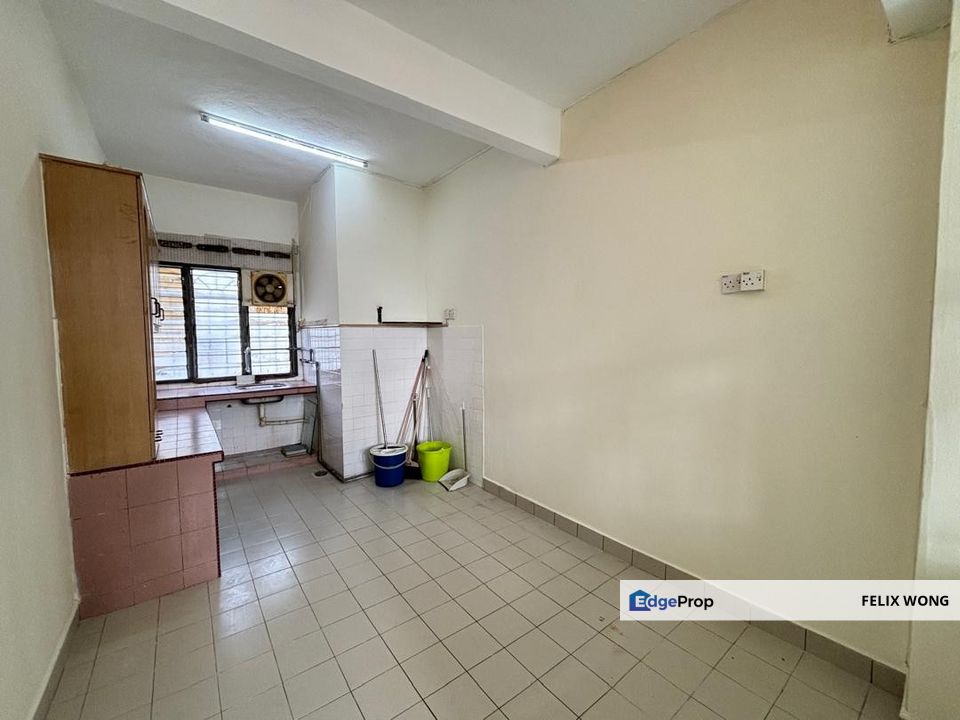 Super Cheap! Townhouse For Sale!! Taman Lembah Maju, Ampang, Selangor, Pandan Indah