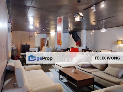 Balakong Batu 11 Multi level & spacious Shop lot/warehouse/Show Room, Selangor, Cheras