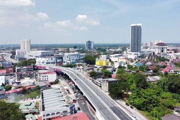 (9,772 KP, Depan KB Mall, Tanah Rata) Tanah Komersil di Bandar Kota Bharu, Kelantan