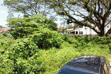 (9,772 KP, Depan KB Mall, Tanah Rata) Tanah Komersil di Bandar Kota Bharu, Kelantan