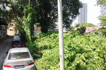 (9,772 KP, Depan KB Mall, Tanah Rata) Tanah Komersil di Bandar Kota Bharu, Kelantan