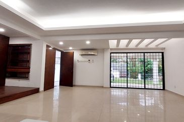 Tropicana Golf & Country Resort