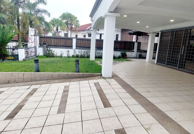 Tropicana Golf & Country Resort