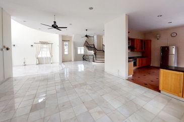 Tropicana Golf & Country Resort