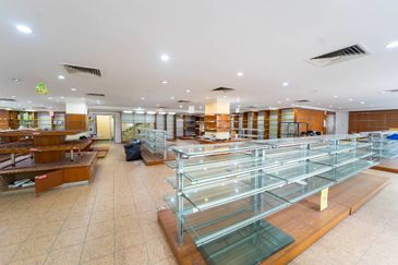 Corner Lot @ Chow Kit Kl , Kampung Baru Kl , Bukit Bintang Kl