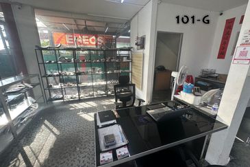  Tenanted Facing Mainraod 2 Sty Shop Bunglow @ Jalan Sireh Klang For Sale