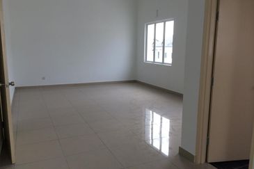 Hillview residence, Bandar Teknologi Kajang Semi D