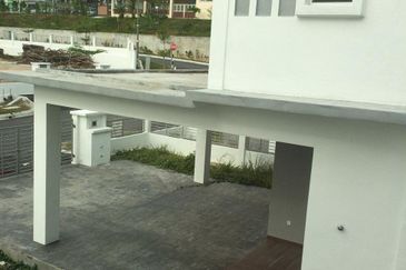 Hillview residence, Bandar Teknologi Kajang Semi D