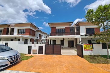 Alam Sari Bangi, Fully Renovated 2 Storey SEMI D HOUSE, Near Kajang, Putrajaya, Bangi UKM, Freehold