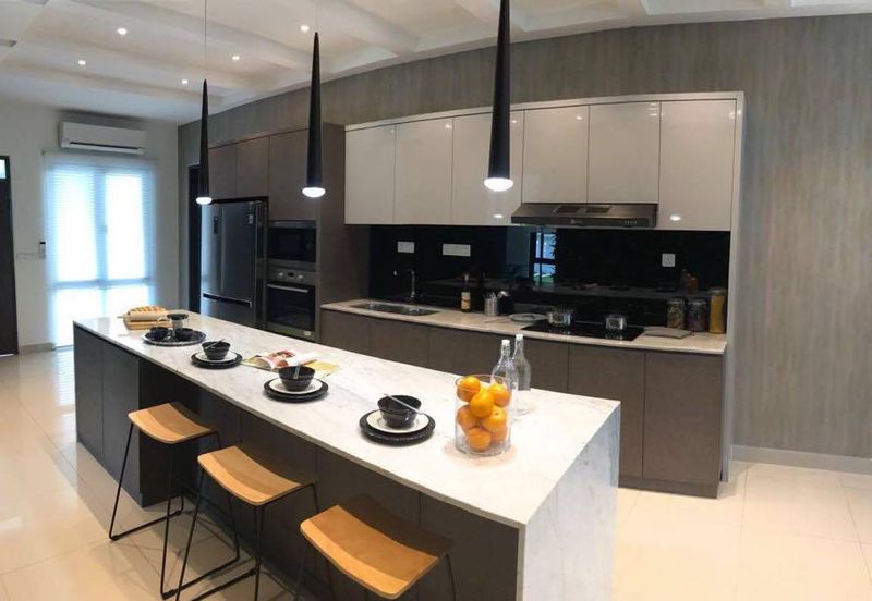 Puchong 3 Storey Superlink Villa House near Cyberjaya, Putrajaya, MEX Highway