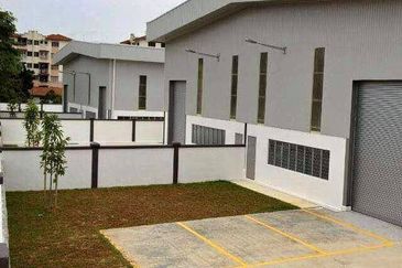 3 Storey Factory Bukit Angkat Kajang, Semi D Factory with Lift, Near Balakong, Bangi, Cheras