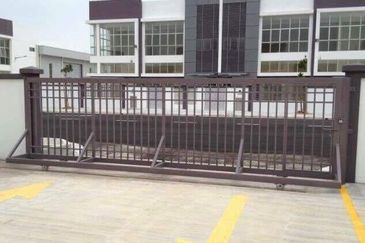 3 Storey Factory Bukit Angkat Kajang, Semi D Factory with Lift, Near Balakong, Bangi, Cheras