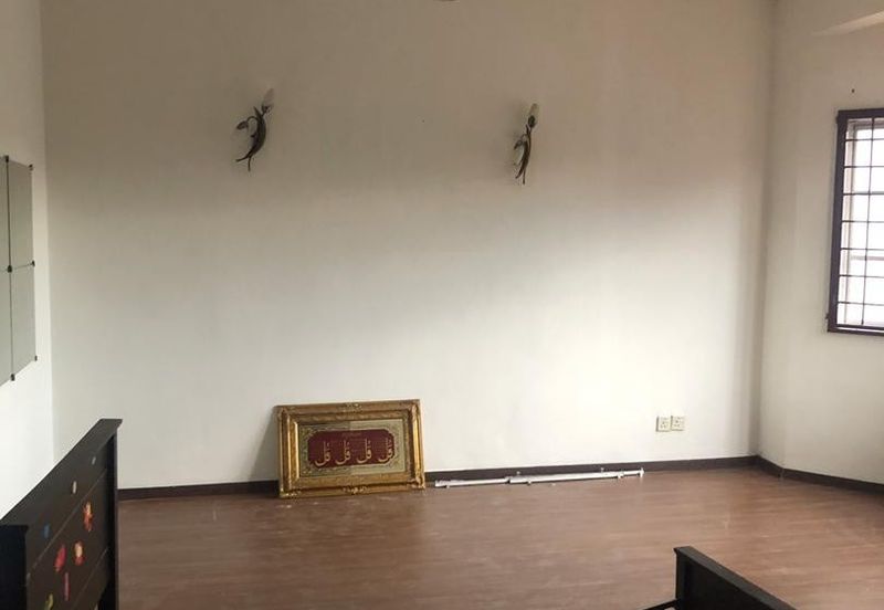 Bandar Tun Hussein Onn