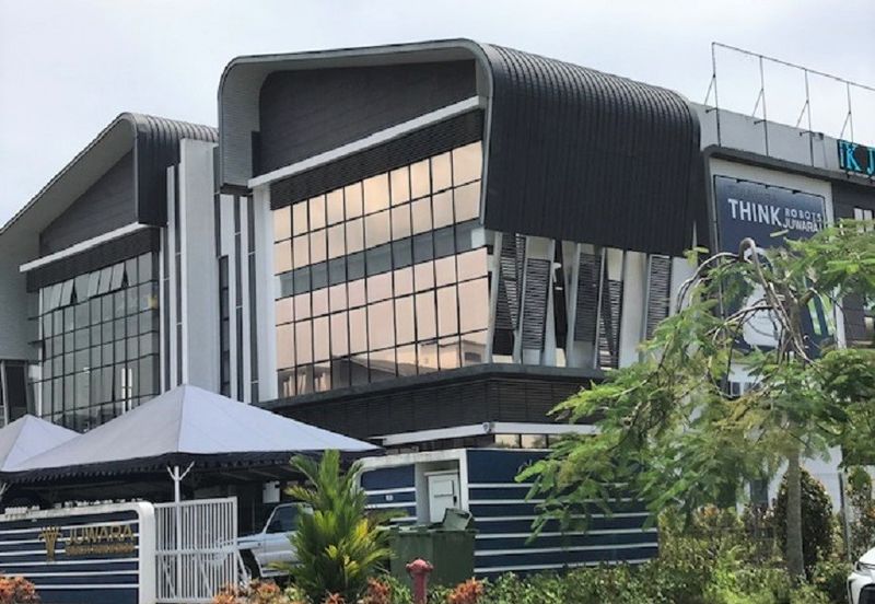 Full Renovate Business Factory @ Sinar Meranti Puchong, 3 Storey Semi D Factory with Cargo Lift